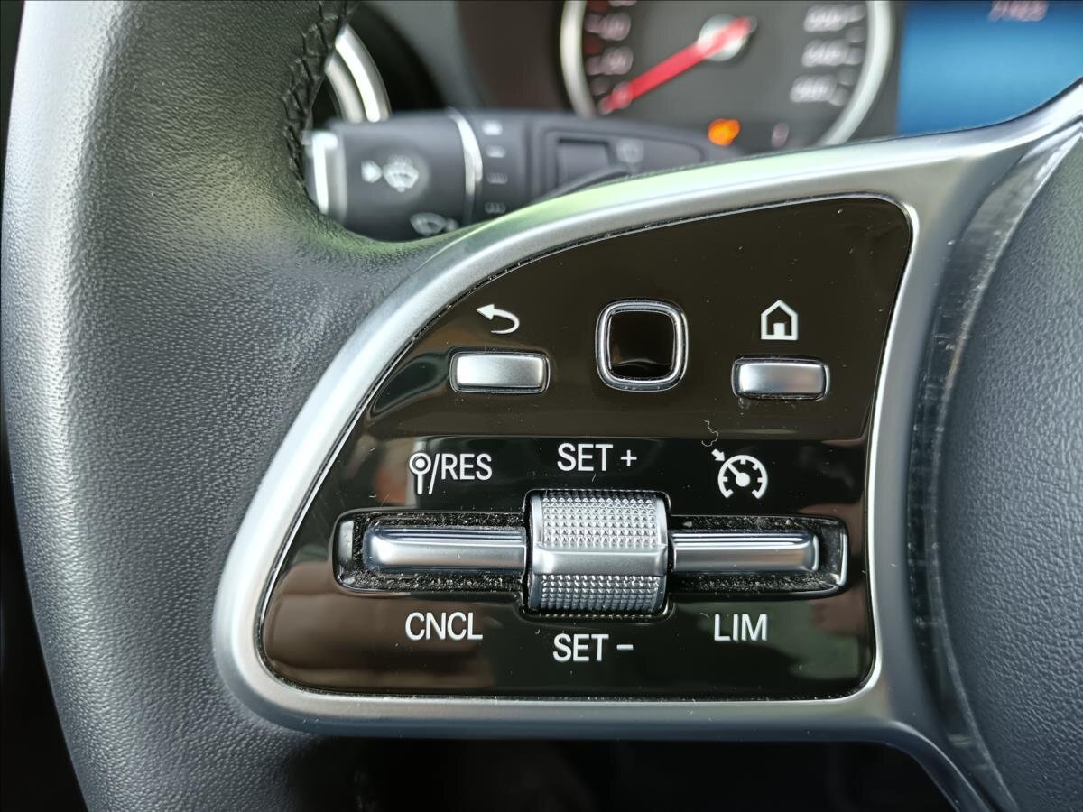 Mercedes-Benz GLC SUV / Terénní 2,0 l 225 kw