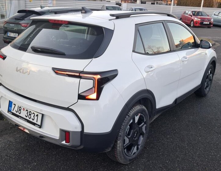KIA Ostatní 6