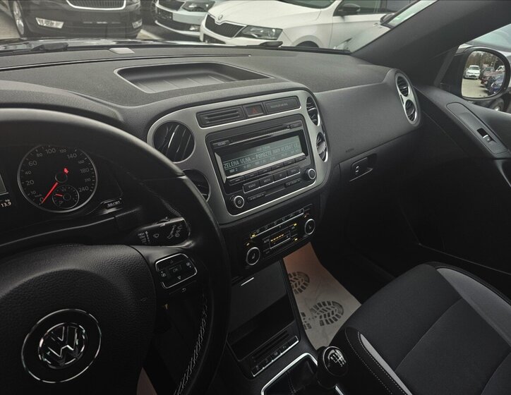 Volkswagen Tiguan 12