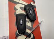 Ford Tourneo Custom 16