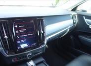 Volvo V90 37