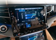 Jeep Grand Wagoneer 31