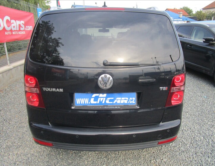 Volkswagen Touran 5
