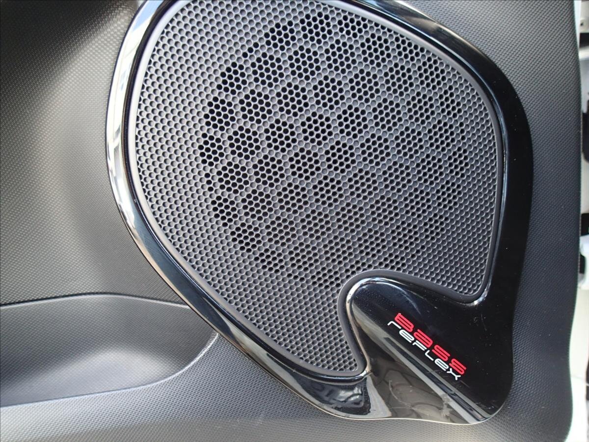 Renault Clio Hatchback 1,1 l 54 kw