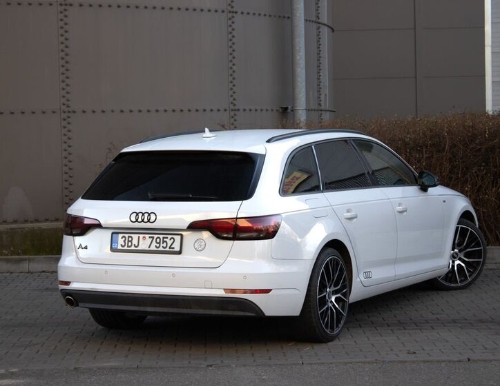 Audi A4 Kombi 2,0 l 110 kw