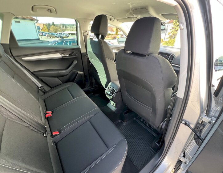 Škoda Karoq SUV / Terénní 1,5 l 110 kw