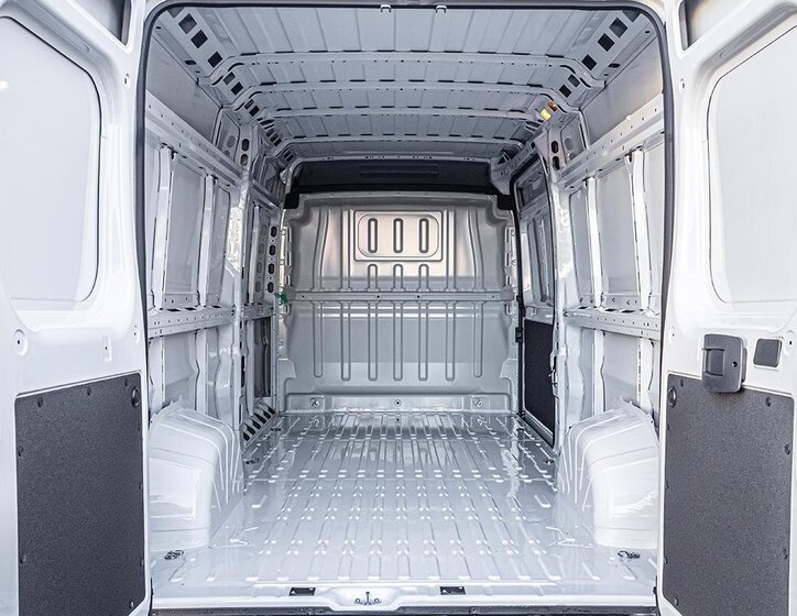 Peugeot Boxer Skříň 2,2 l 130 kw