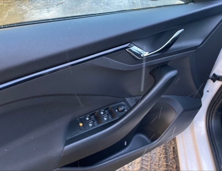 Škoda Scala Hatchback 999,0 70 kw