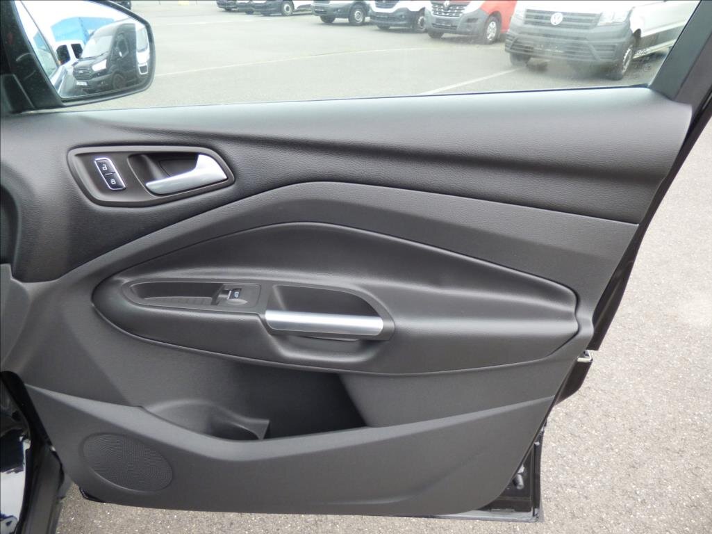 Ford Kuga SUV 2,0 l 110 kw