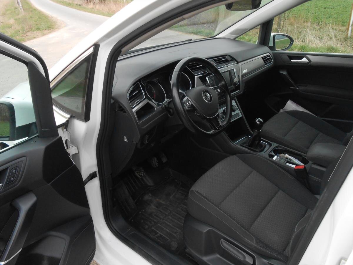 Volkswagen Touran Kombi 2,0 l 110 kw