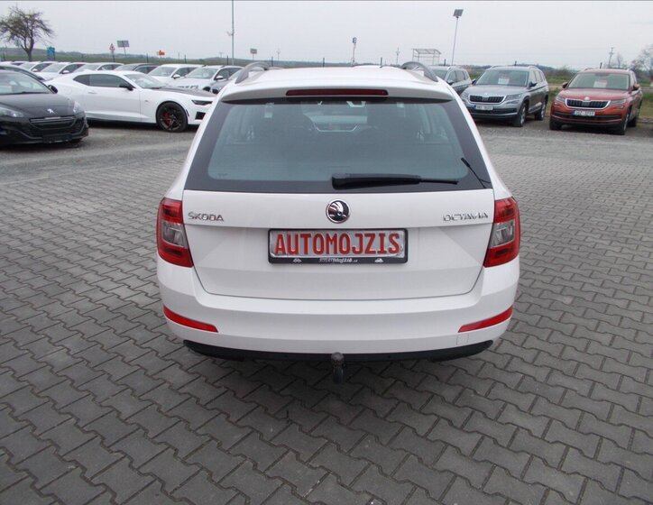 Škoda Octavia Kombi 2,0 l 110 kw