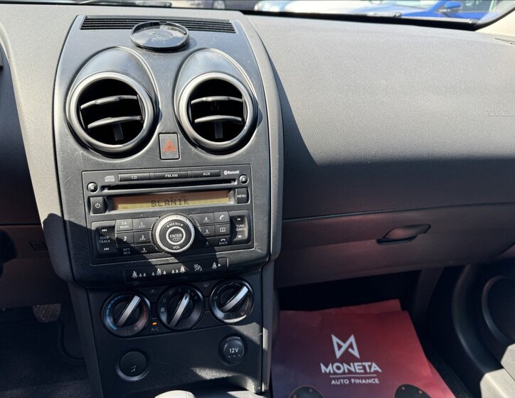 Nissan Qashqai SUV / Terénní 1,6 l 84 kw