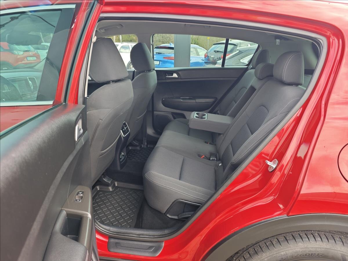 KIA Sportage Ostatní 2,0 l 136 kw