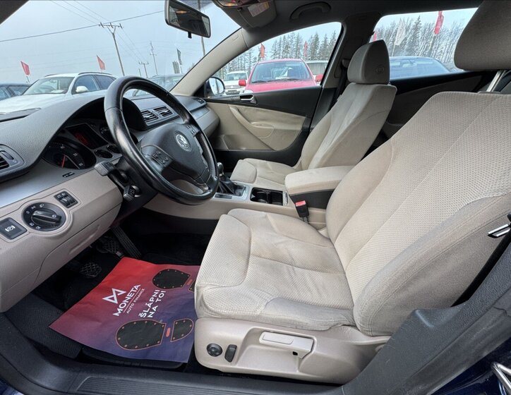 Volkswagen Passat 10