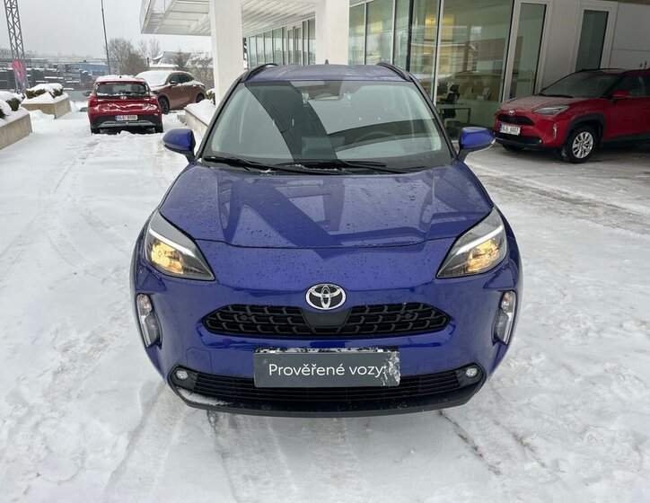 Toyota Yaris Cross 9