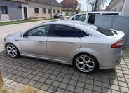Ford Mondeo Liftback 2,2 l 147 kw