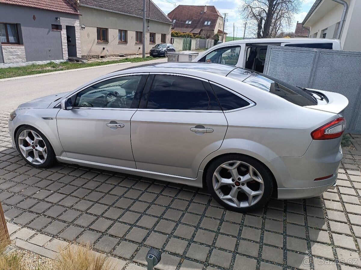 Ford Mondeo Liftback 2,2 l 147 kw