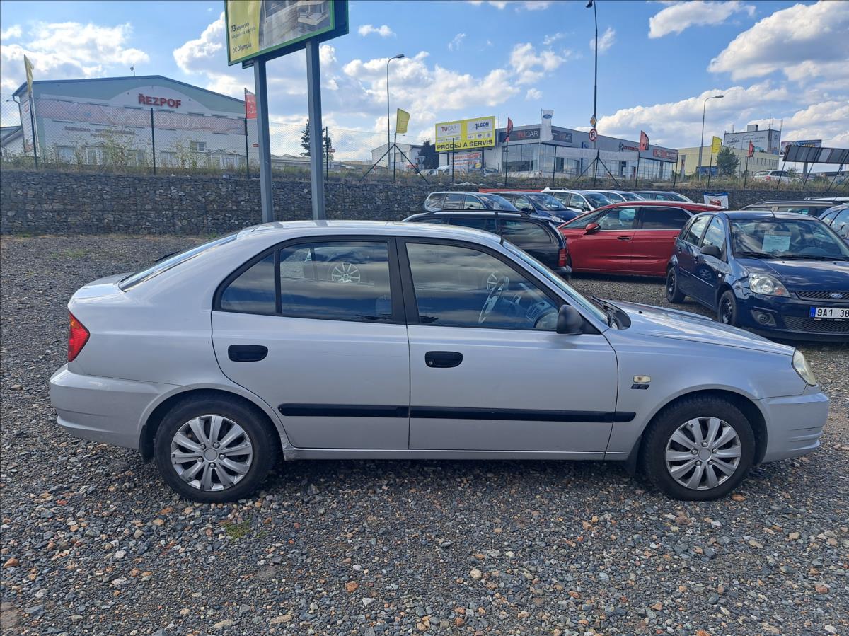 Hyundai Accent