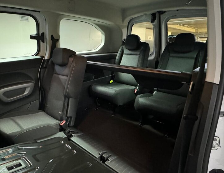 Toyota ProAce City Verso MPV 1,2 l 81 kw