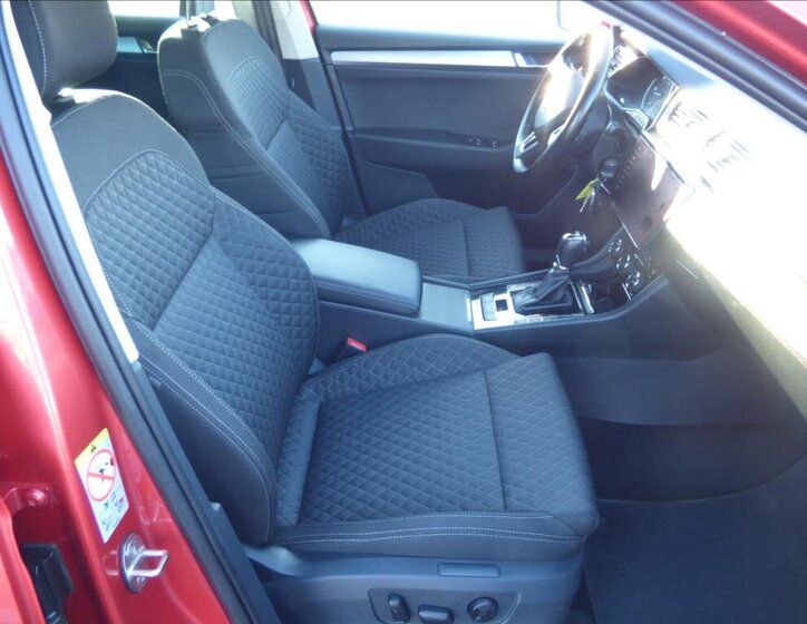 Škoda Superb Kombi 2,0 l 110 kw