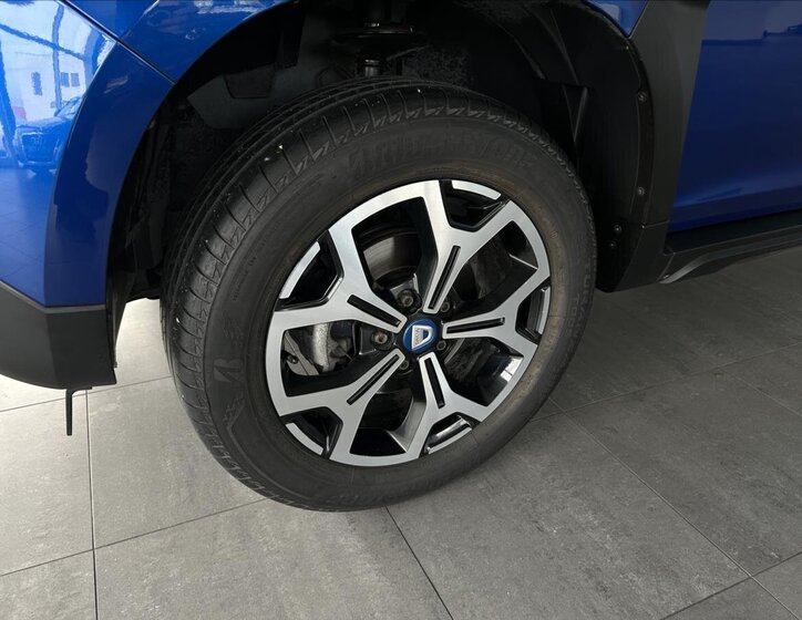 Dacia Duster SUV 999,0 74 kw