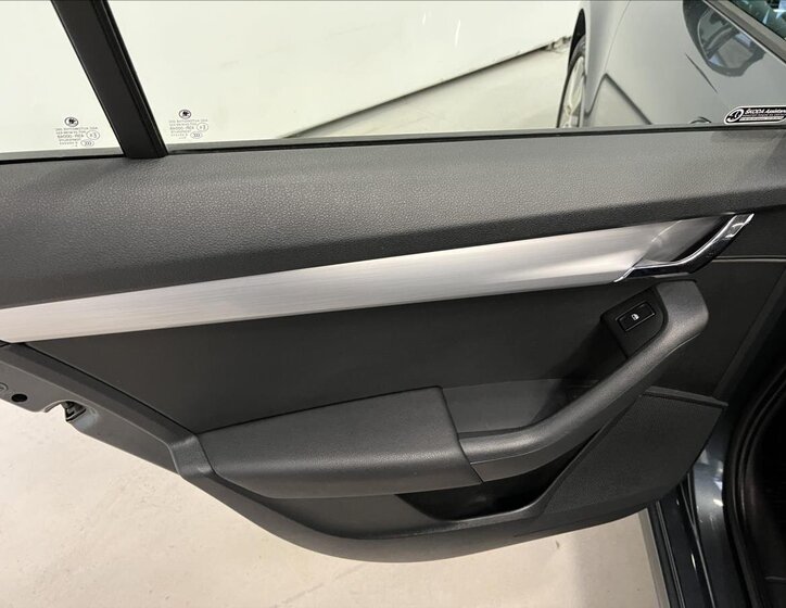 Škoda Octavia Liftback 999,0 85 kw