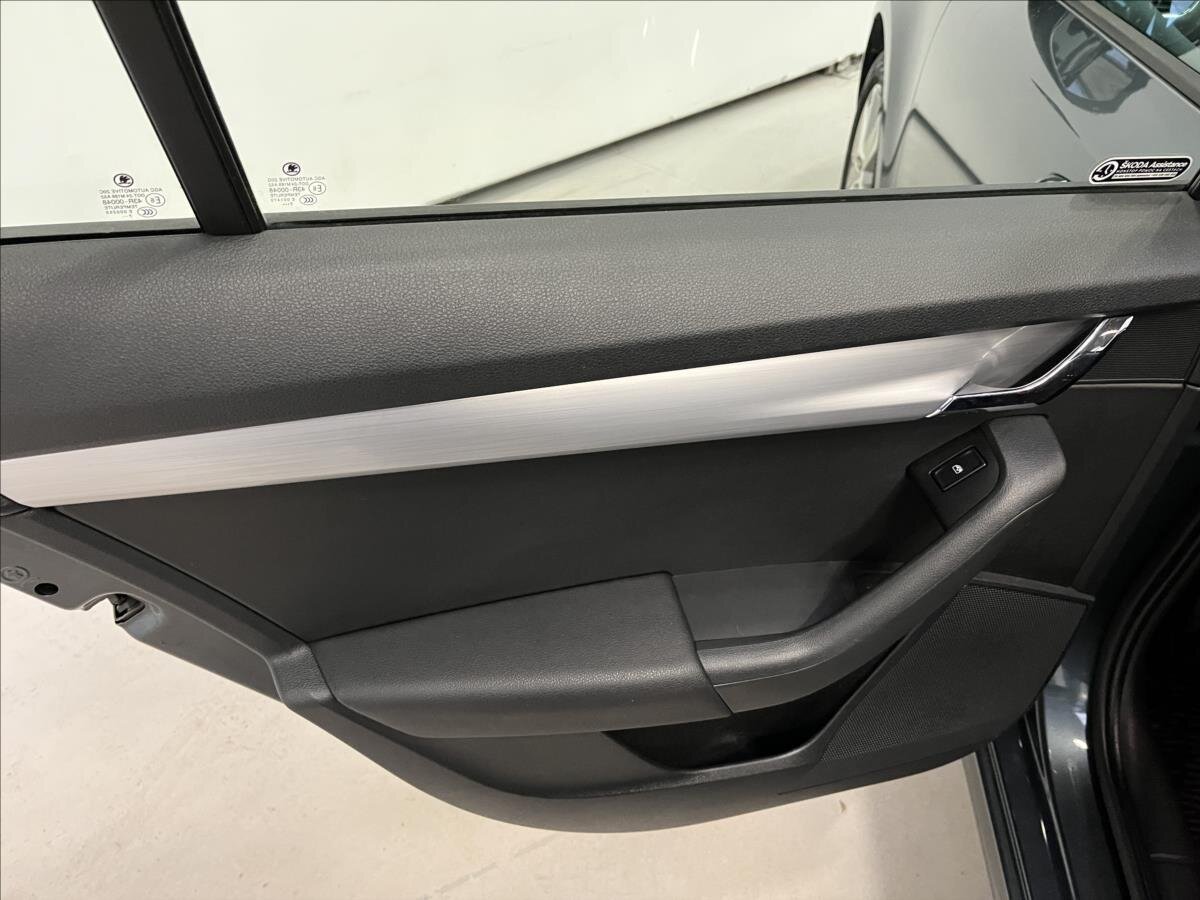 Škoda Octavia Liftback 999,0 85 kw