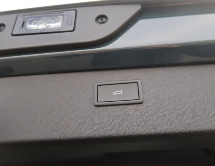 Cupra Formentor SUV / Terénní 2,0 l 195 kw