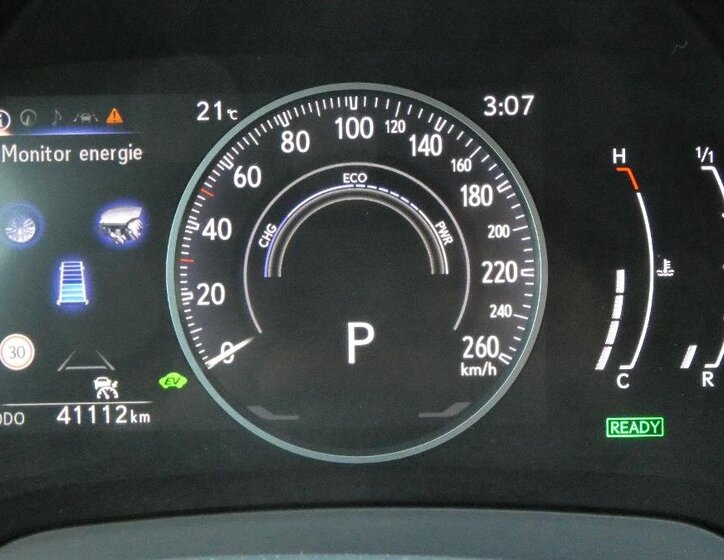 Lexus RX 350h SUV / Terénní 2,5 l 140 kw