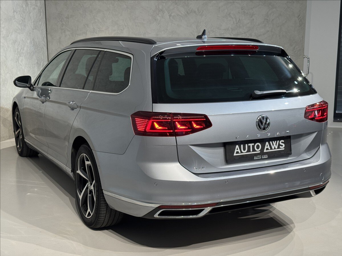 Volkswagen Passat Kombi 1,4 l 160 kw