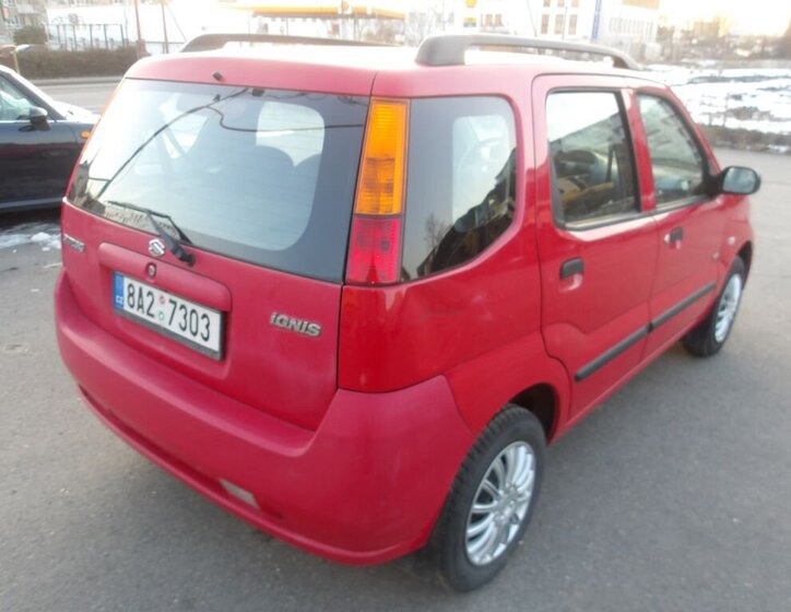 Suzuki Ignis Kombi 1,3 l 68 kw