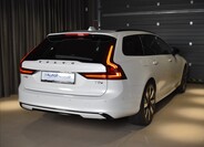 Volvo V90 4