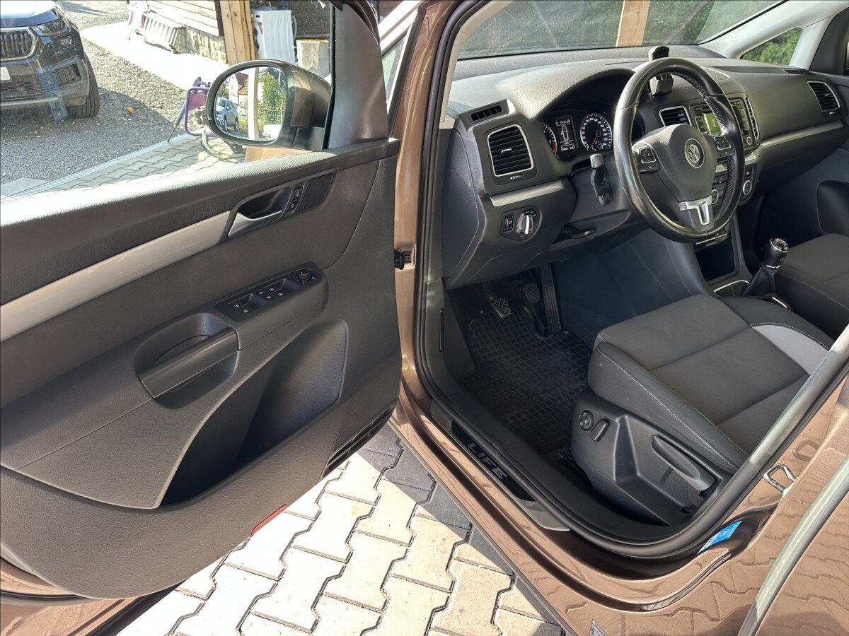 Volkswagen Sharan MPV 2,0 l 130 kw
