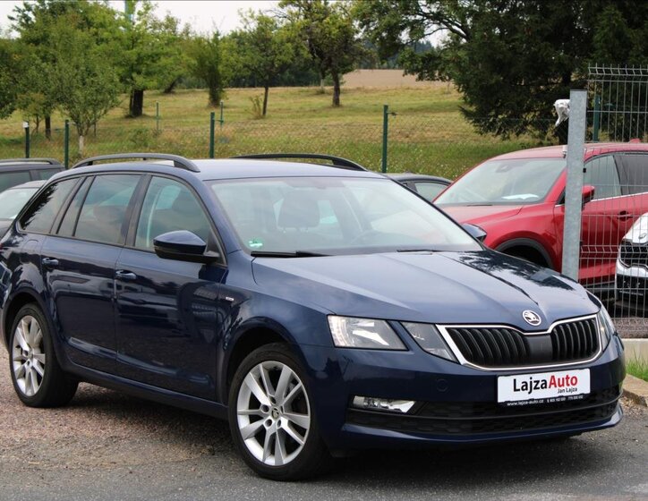 Škoda Octavia 1