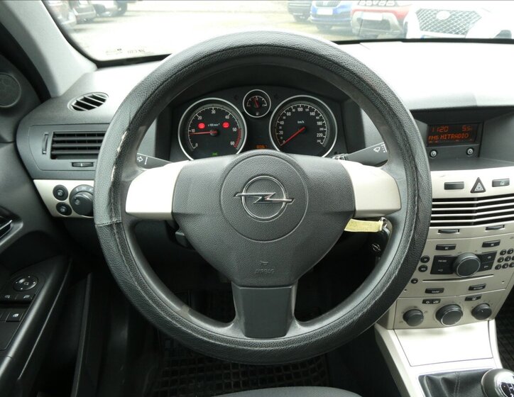 Opel Astra Kombi 1,7 l 74 kw