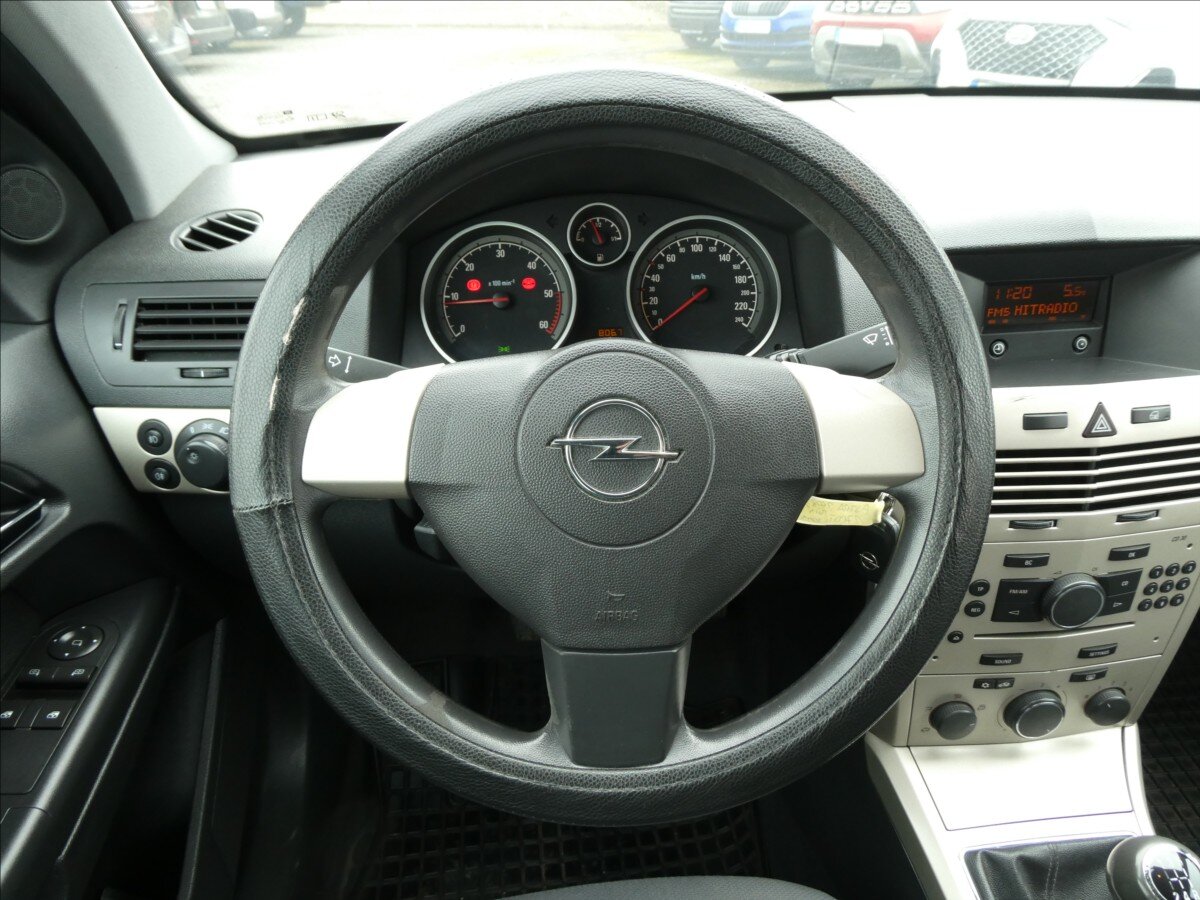 Opel Astra Kombi 1,7 l 74 kw