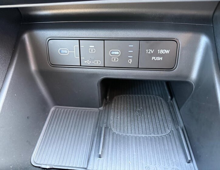 Hyundai Tucson SUV 1,6 l 117 kw