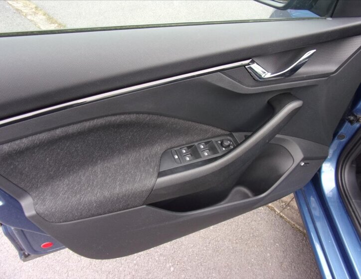 Škoda Scala Hatchback 1,5 l 110 kw