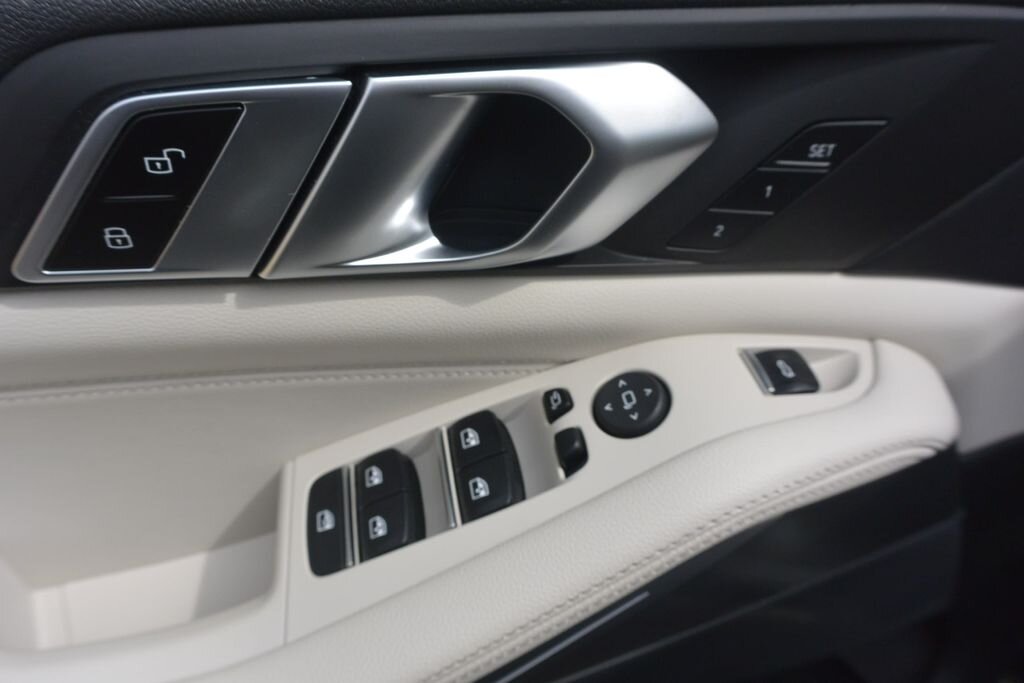 BMW X5 SUV / Terénní 3,0 l 250 kw