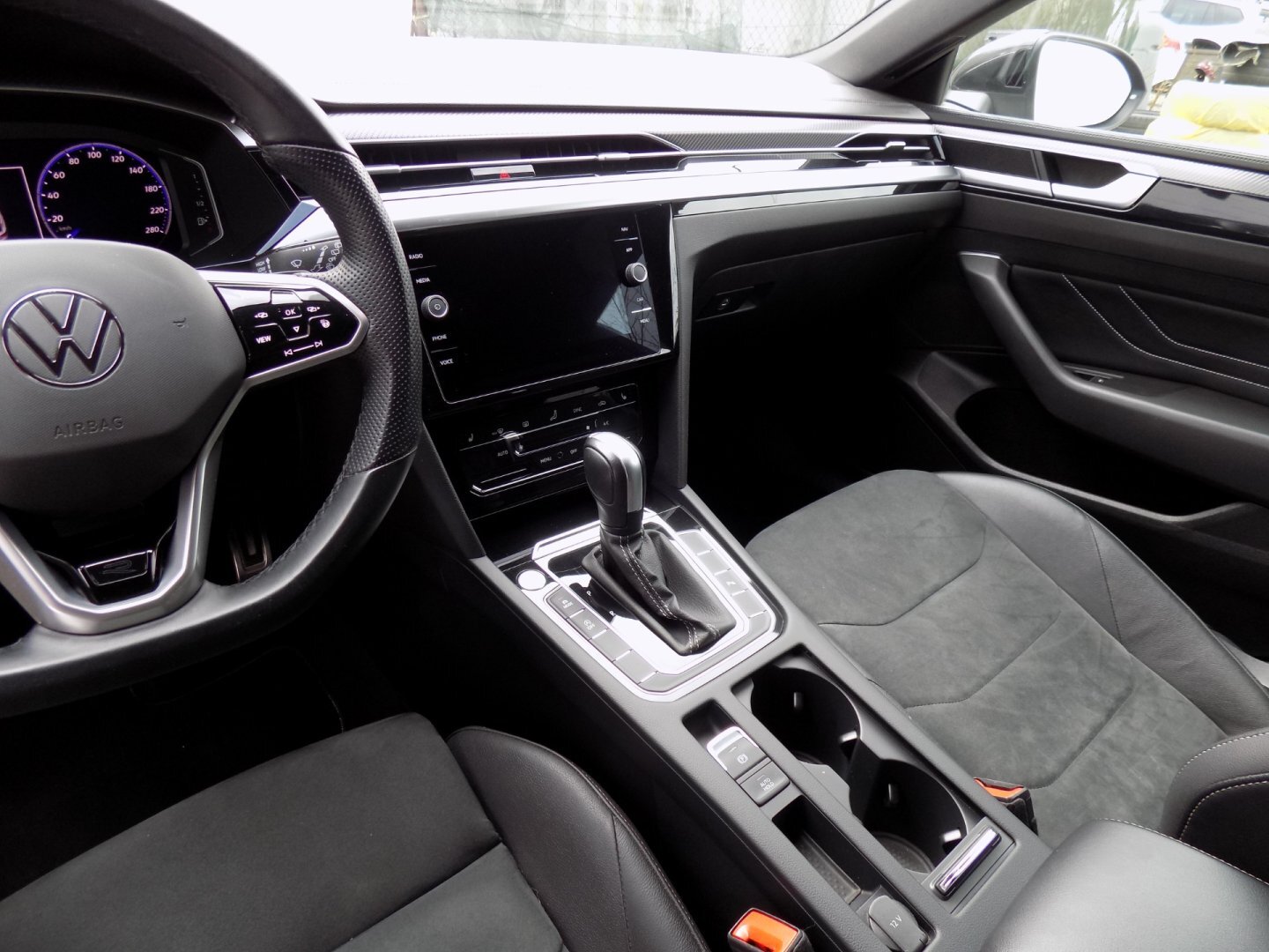 Volkswagen Arteon Kombi 2,0 l 140 kw