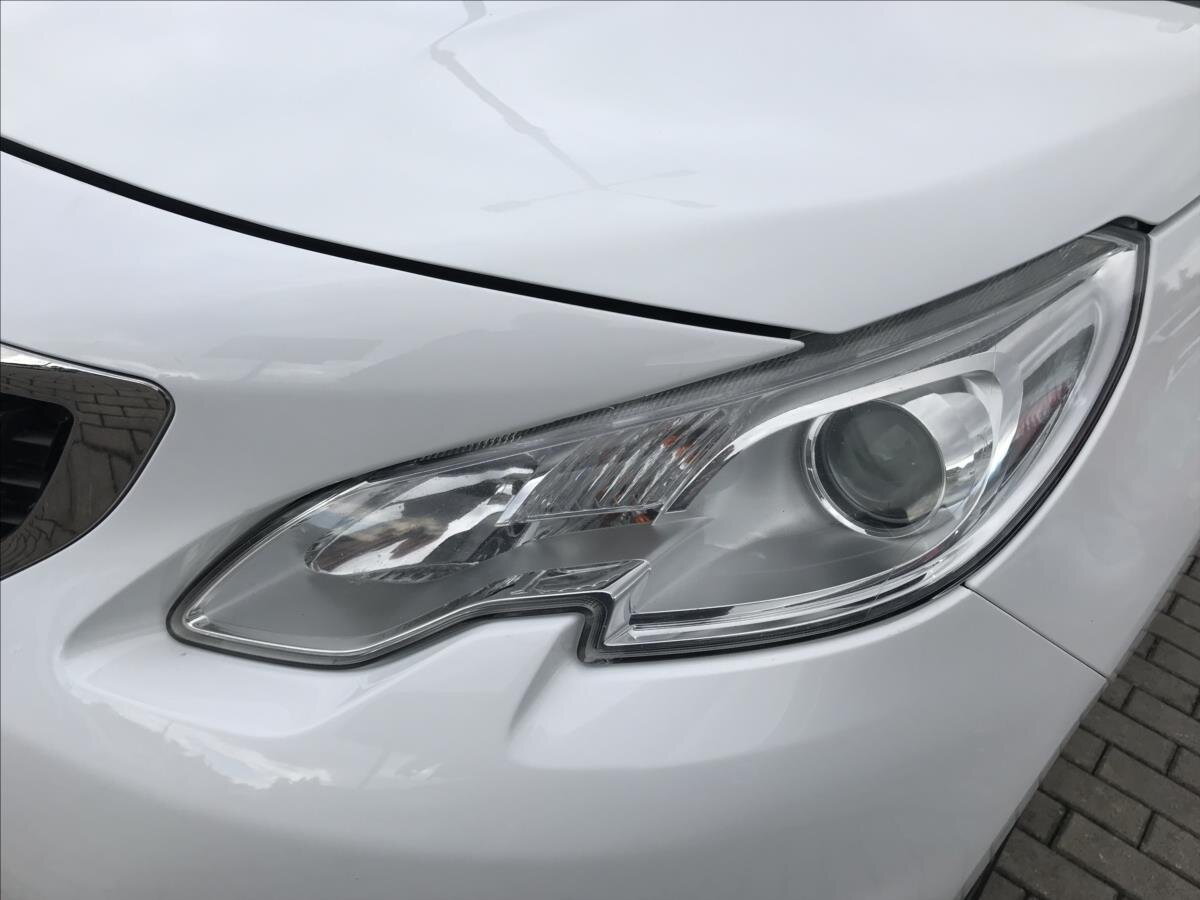 Peugeot 2008 Kombi 1,6 l 73 kw