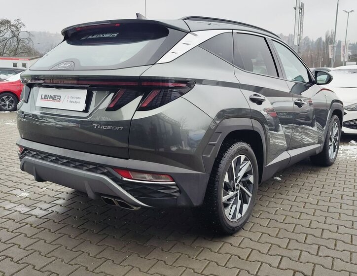 Hyundai Tucson SUV 1,6 l 110 kw