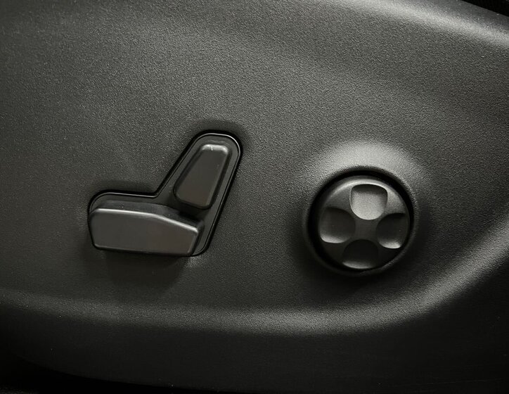 Jeep Cherokee SUV / Terénní 2,0 l 125 kw