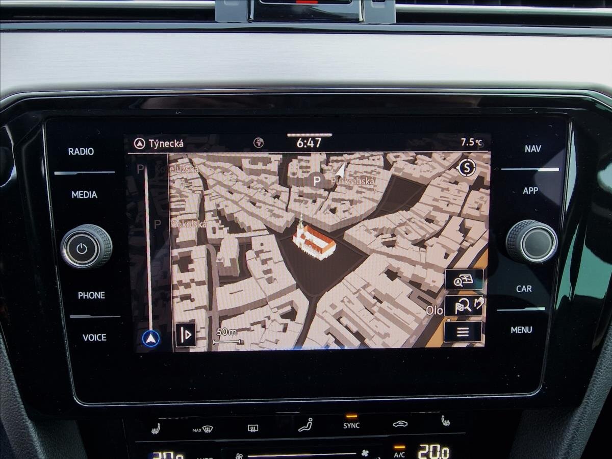 Volkswagen Passat Kombi 2,0 l 110 kw