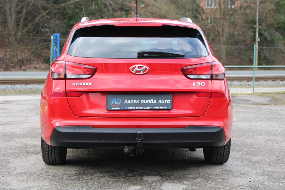 Hyundai i30 Kombi 998,0 88 kw