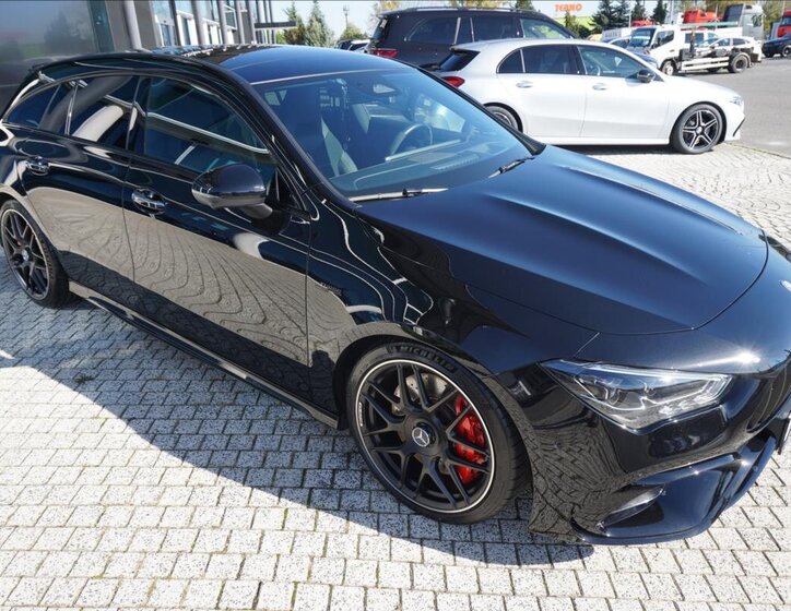Mercedes-Benz CLA 1