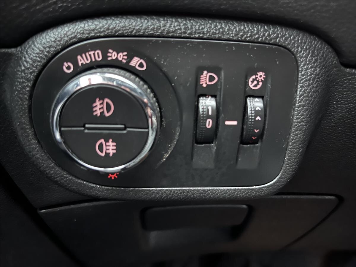 Opel Zafira MPV 1,6 l 100 kw