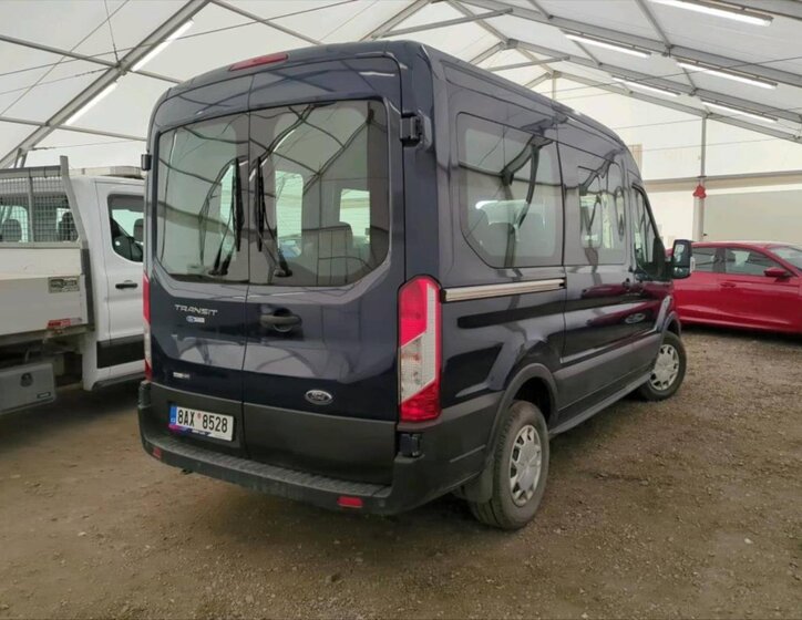 Ford Transit Kombi 2,0 l 96 kw