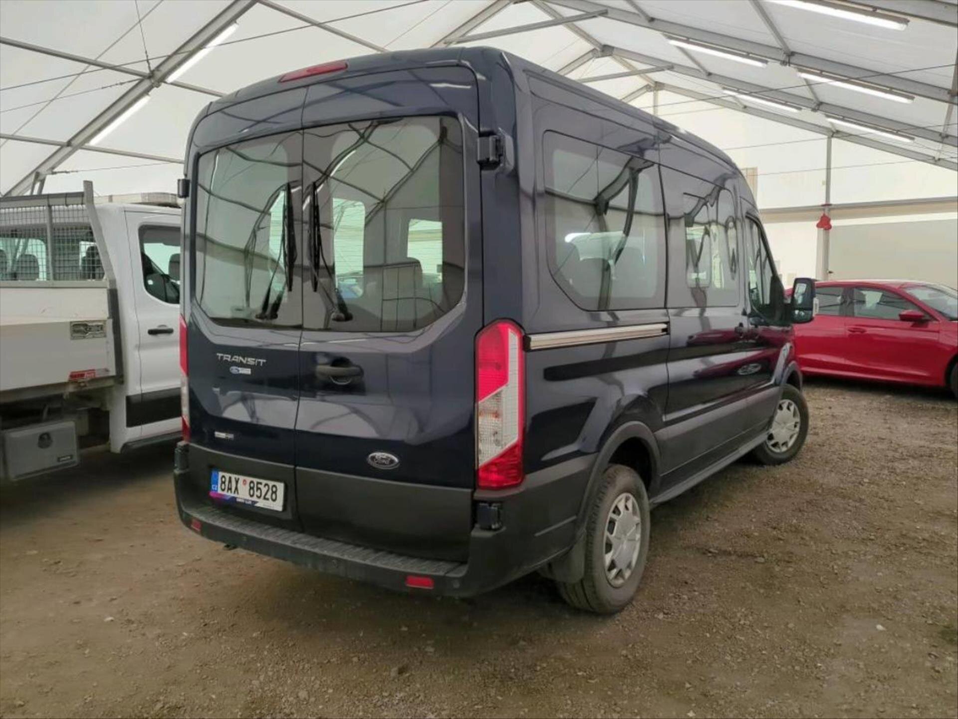 Ford Transit Kombi 2,0 l 96 kw