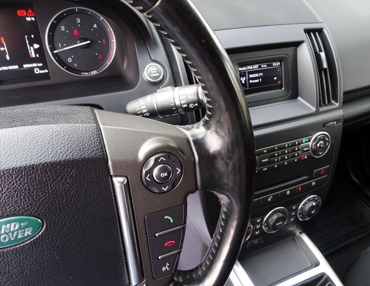 Land Rover Freelander SUV / Terénní 2,2 l 110 kw